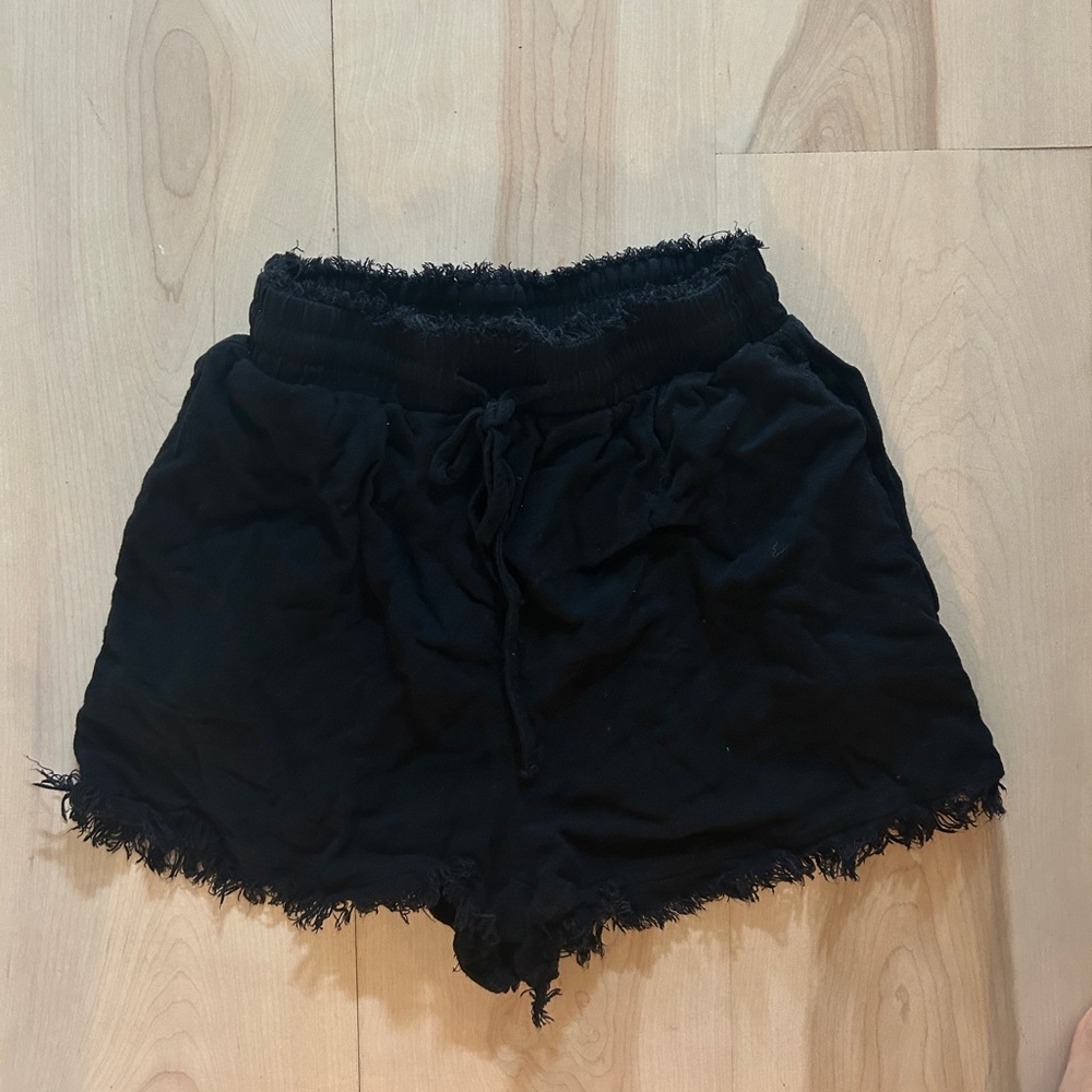 Endless blu black frilly shorts